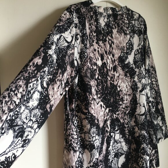 Vintage Damask Lace & Flowers Knit Open Cardigan - Picture 8 of 15